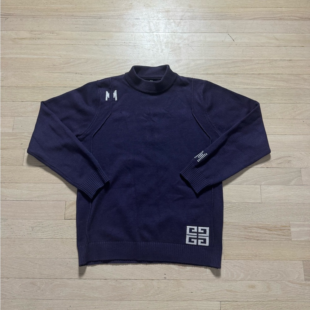 Men's Navy knitted Sweater men’s size small